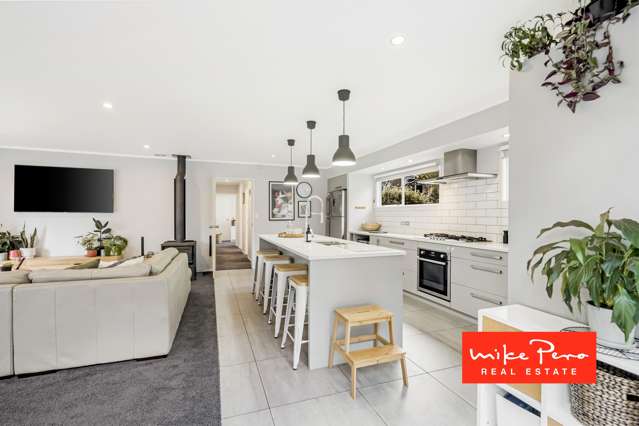 2/33 Konini Road Titirangi_3