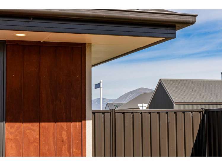27 Lakeland Avenue Twizel_29