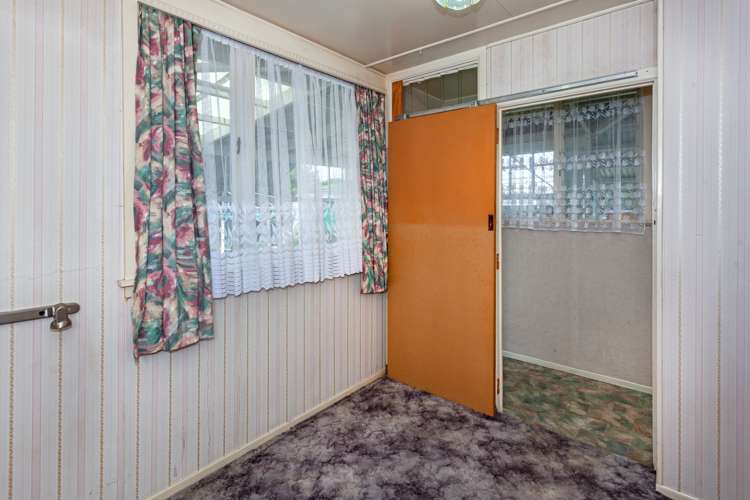 111 Fergusson Drive Thames_15