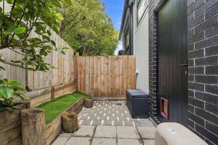 1 Tokai Place Glen Eden_25