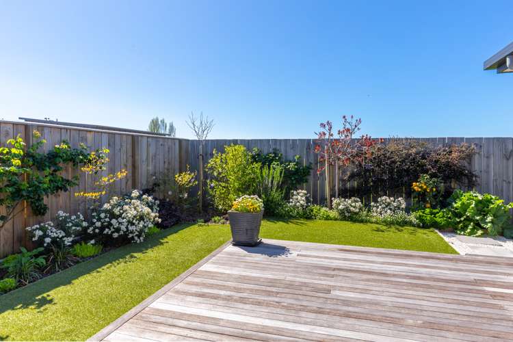 24 Ara Drive Redwoodtown_3