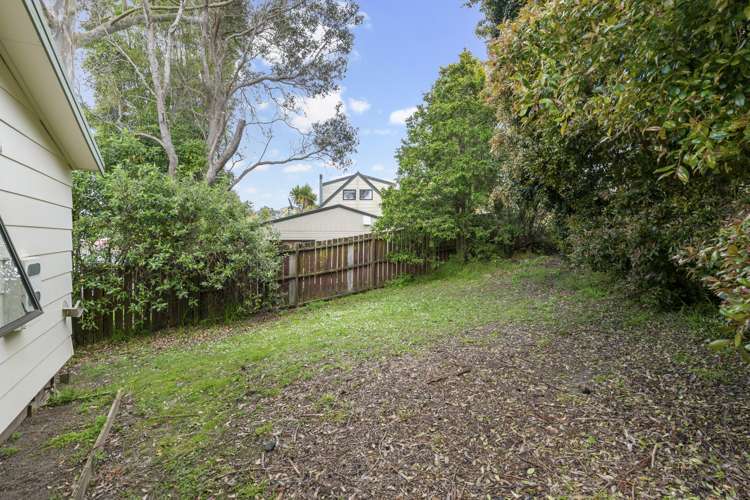 2/13 Thalia Place Totara Vale_7