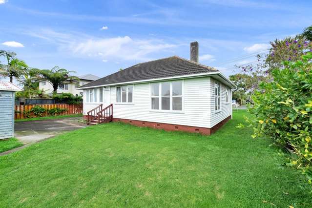 86 Kings Road Panmure_2