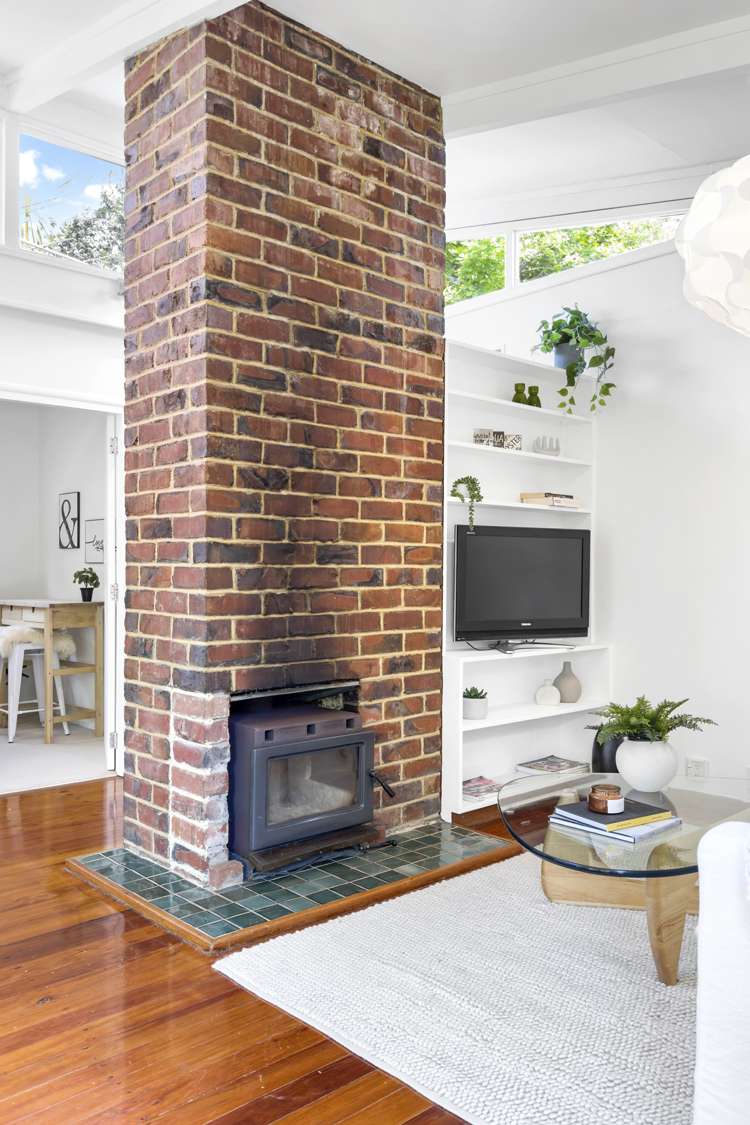 34 Queen Mary Avenue New Lynn_7