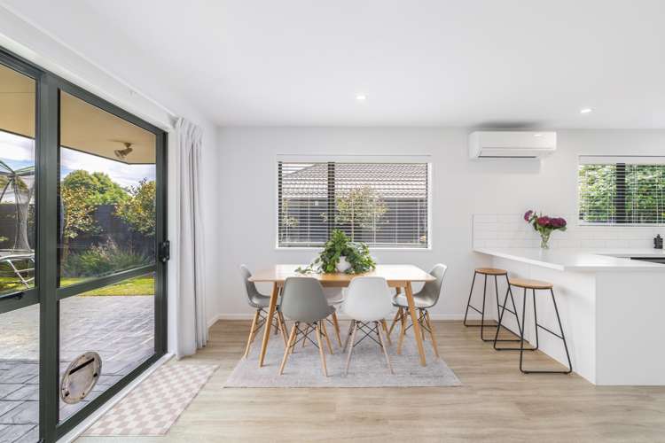 15 Farquhars Road Redwood_7