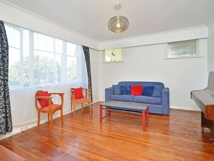 46 Woodward Street Featherston_3