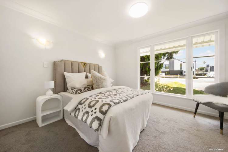 24 Taikata Road Te Atatu Peninsula_10