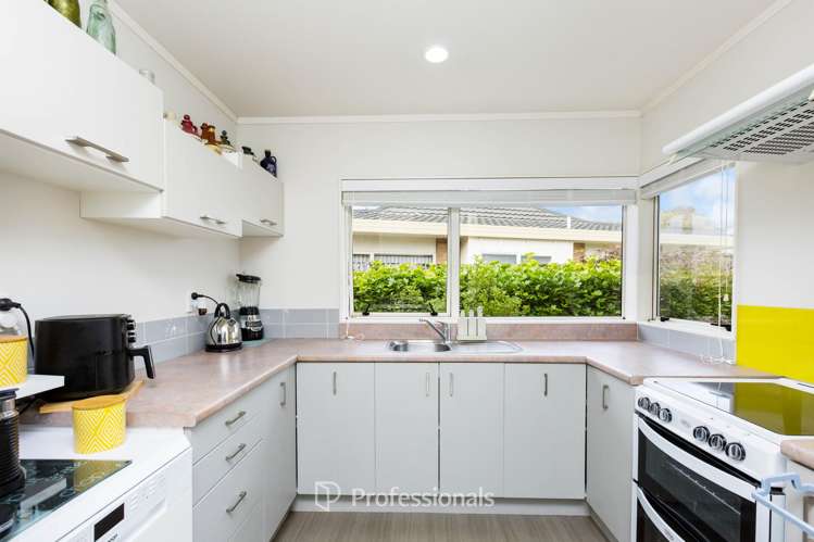 16/17 John Street Trentham_7
