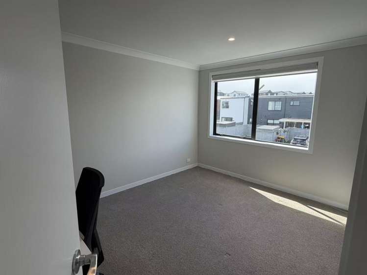 53 Boyes Ave 11428_5