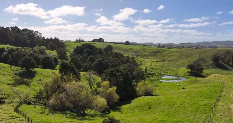 122 Hurndall Street Maungaturoto_16