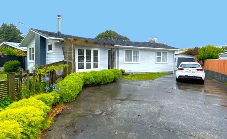 54 Parkway 10629_0