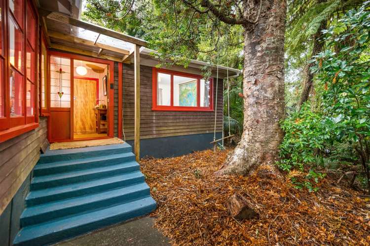 12 York Road Titirangi_9