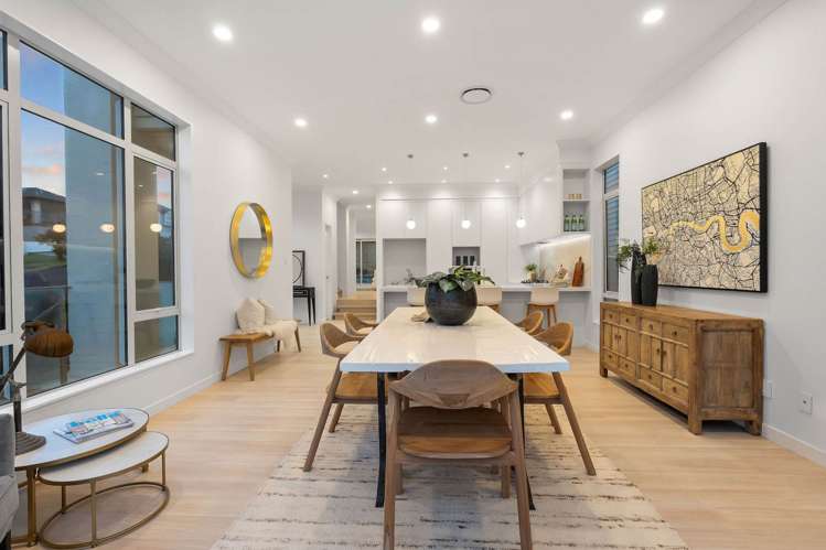 155 Bonair Crescent Silverdale_13