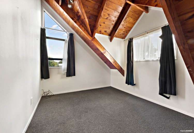 11 Pipitea Place Massey_6