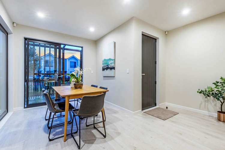 64 Glidepath Road Hobsonville_7
