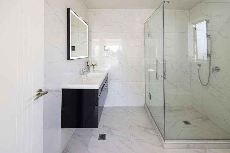 20b Oakwood Grove Eastern Beach_30