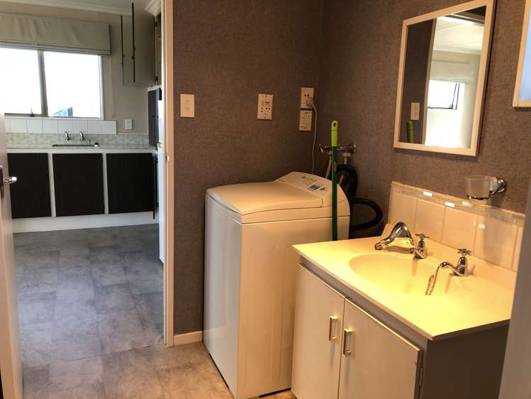 16 Matai Place Balclutha_6