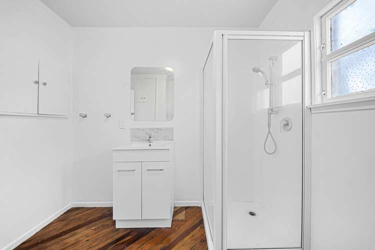 2/184 Powderham Street New Plymouth_9