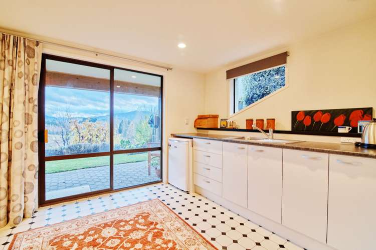 65 Cotter Avenue Arrowtown_13