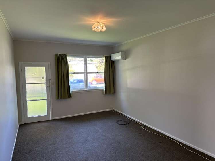 4/2 Godley Road Green Bay_2