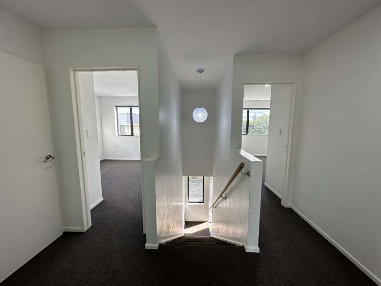 44c Friesian Drive 10683_3