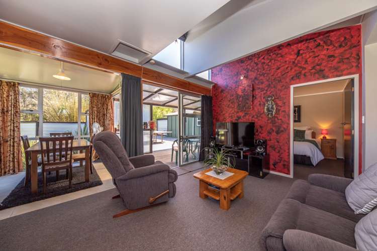 26 Banbury Street Waimangaroa_23