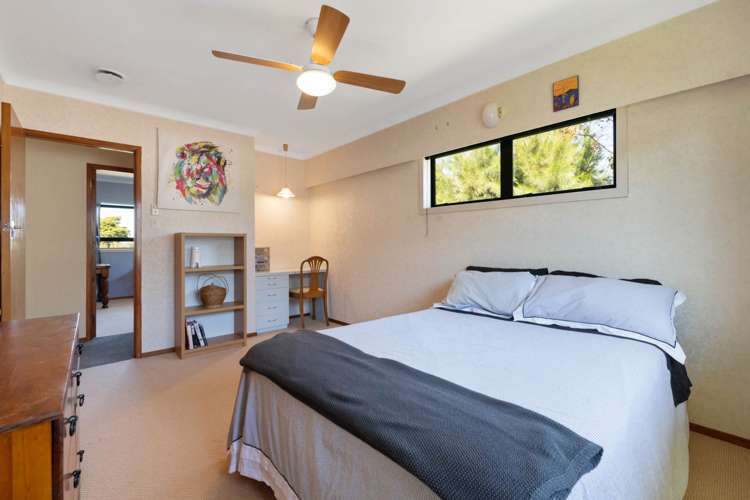 14 Imatra Place Sunnyhills_15