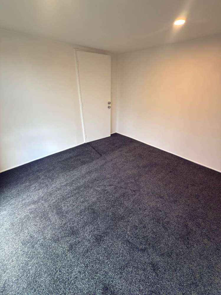 19 Anglers Way Wattle Downs_7