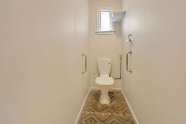 42 Galbraith Street Allenton_19