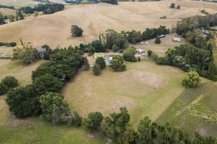1633 Ngahape Road Central Hawkes Bay Country_2