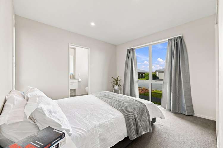 8 Caulfield Avenue_5