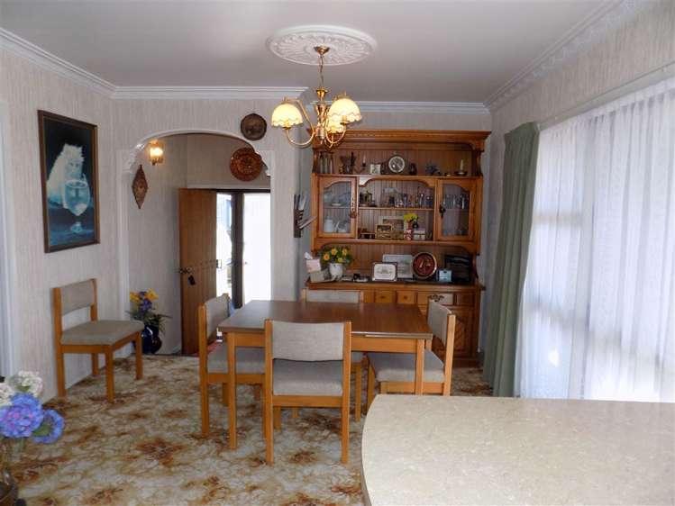 9 Silverton Road Waihi_11