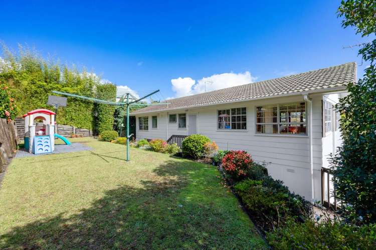 39 Squirrel Lane Browns Bay_19