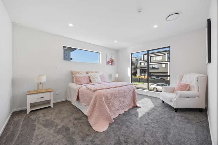 11 Mill Hill Close Flat Bush_37