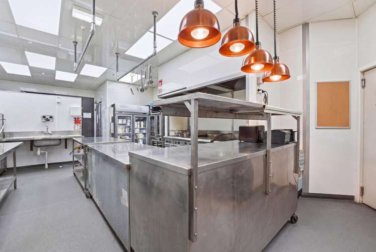 52-58 Victoria Avenue Whanganui_15