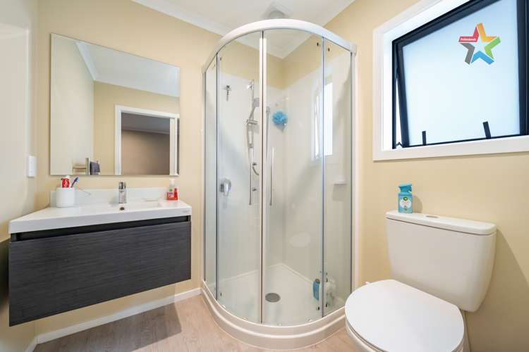 6 Jack Vaughan Grove Wainuiomata_10