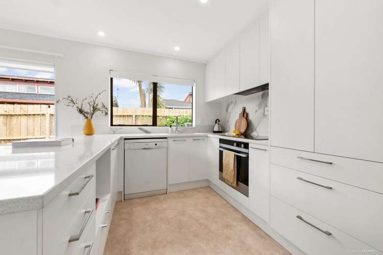 5/39 Swanson Road Henderson_7