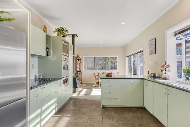 208 River Terrace Road Brightwater_11