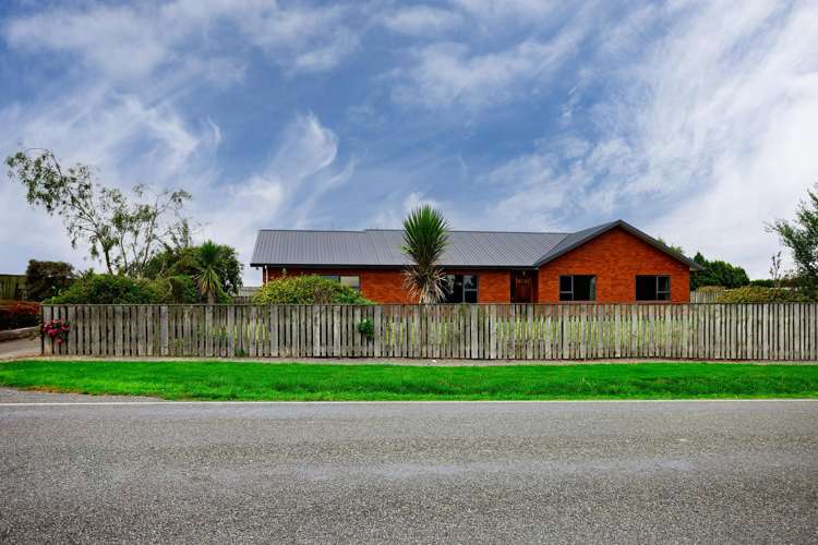 24 Woodlands Morton Mains Road_0