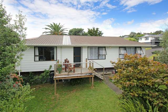 8 Mataura Place Clover Park_2