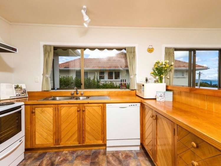 1/25 Peter Terrace Castor Bay_9