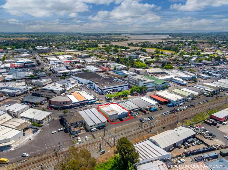 2/81 O'Shannessey Street Papakura_7