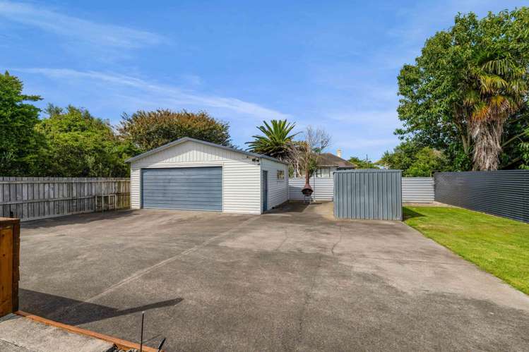 6 Malone Place Hawera_16