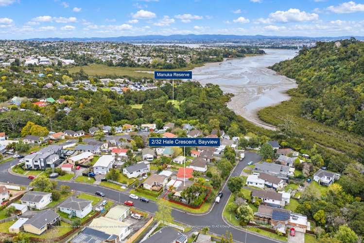 2/32 Hale Crescent Bayview_13