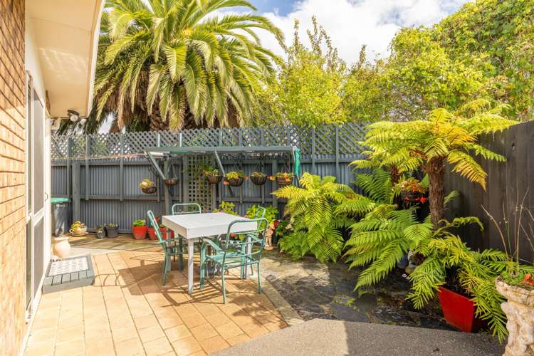 1 Charlotte Lane Woolston_10