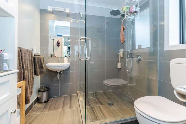 2/2 Shakespeare Avenue Enderley_16