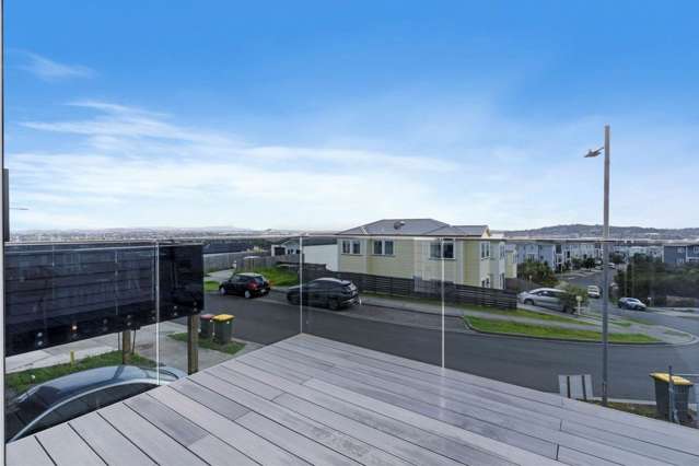 82 Joseph Street Flat Bush_2