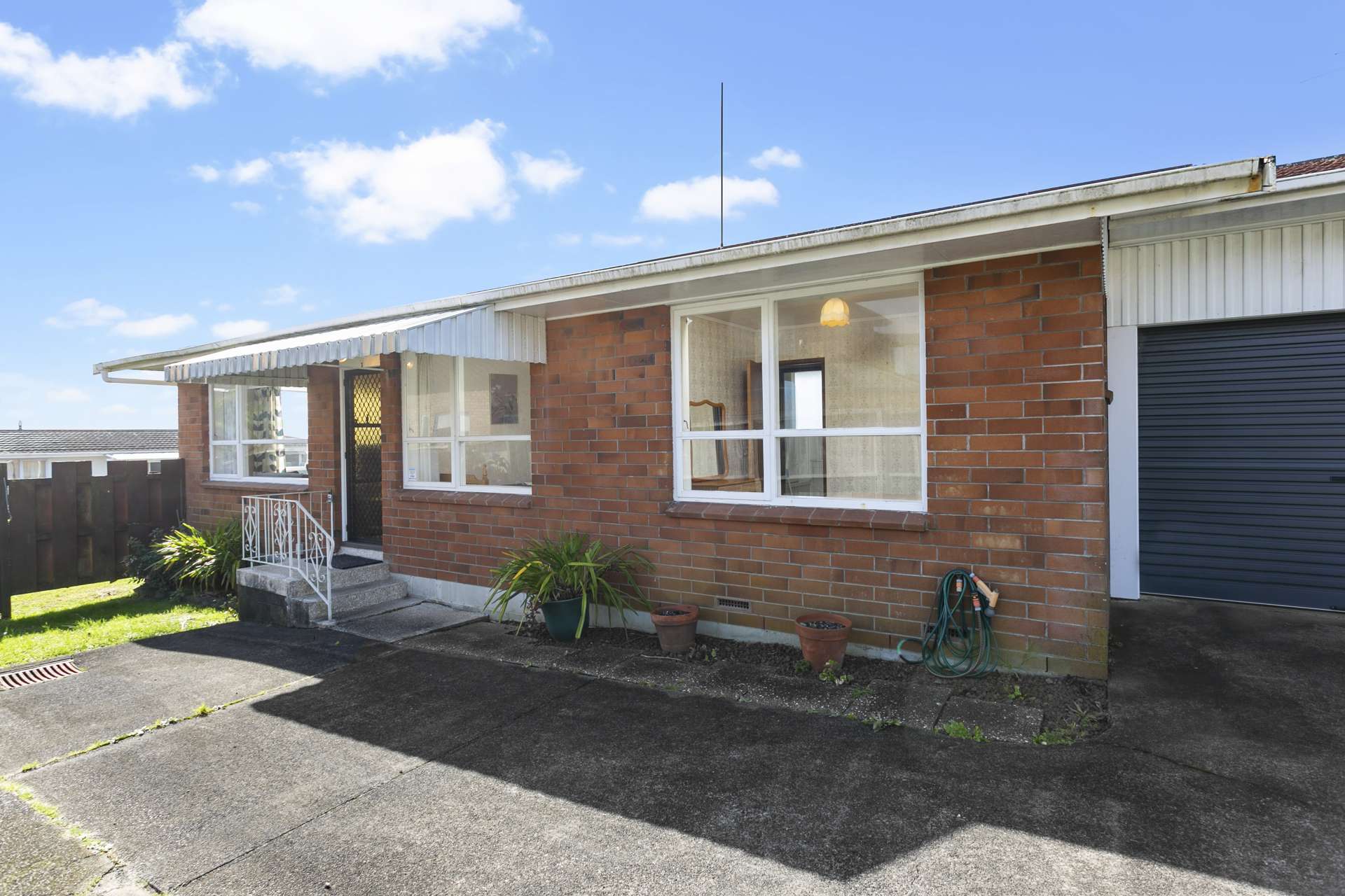 3/97 Golf Road New Lynn_0