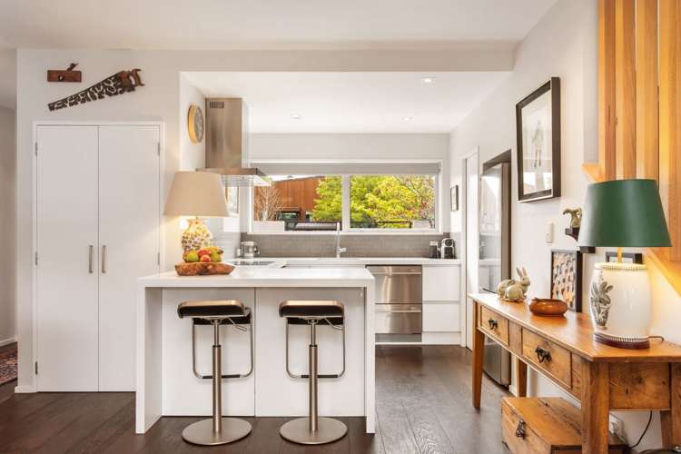 5 Knowles Street Merivale_2