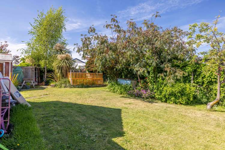 154 Breezes Road Aranui_10